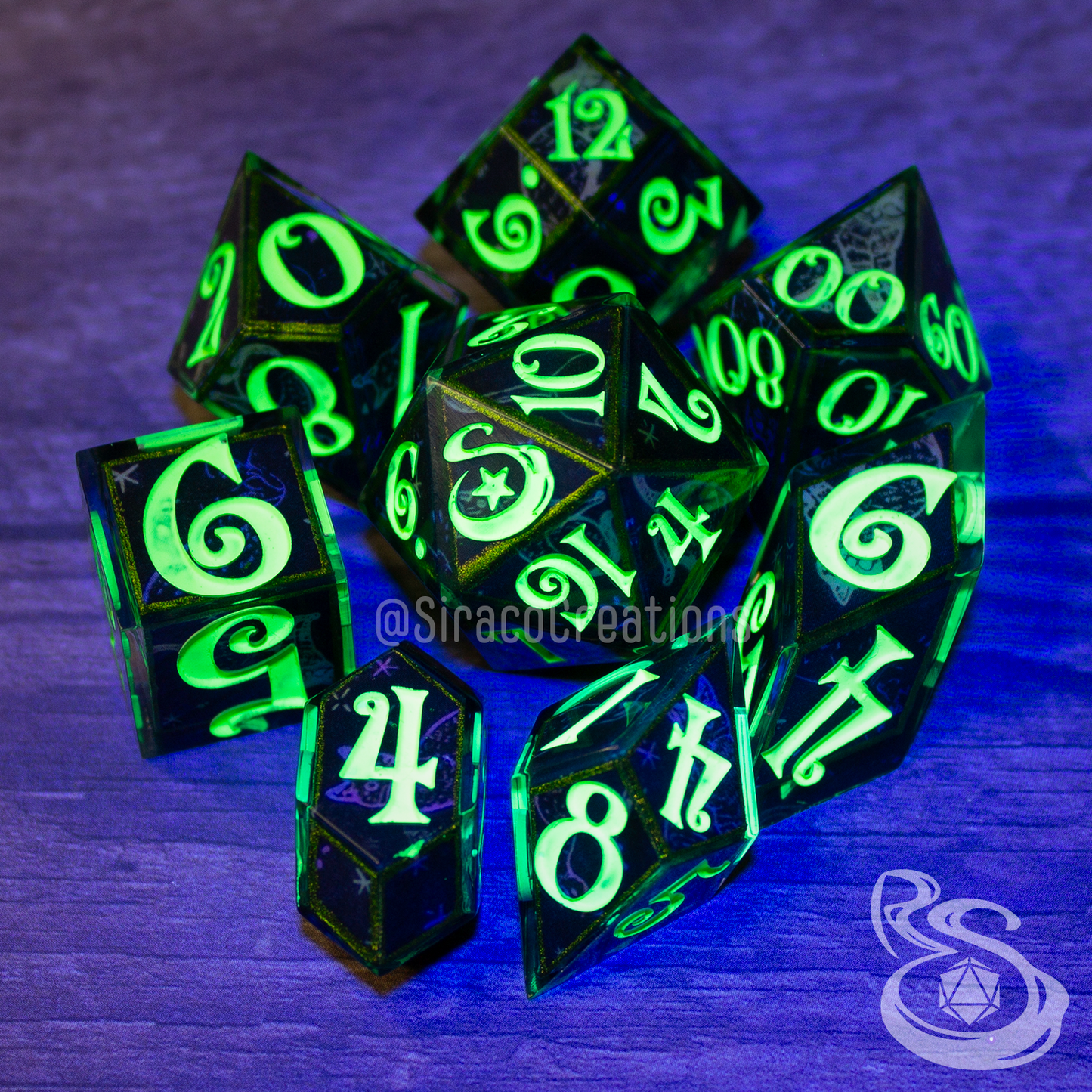 Familiar's Fate - Standard Polyhedral Set